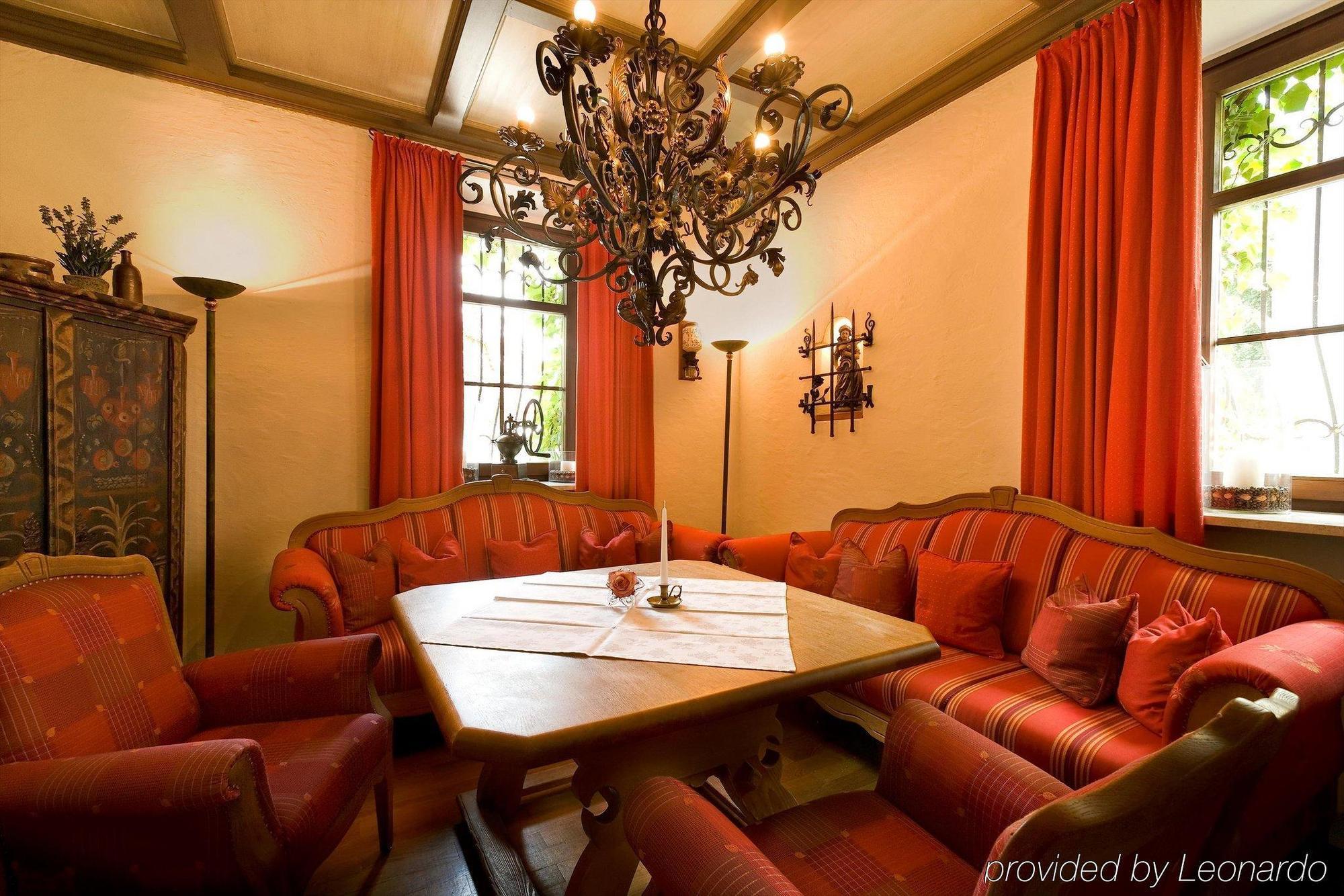 Simones Hotel Fuerstenhof Landshut Restaurang bild