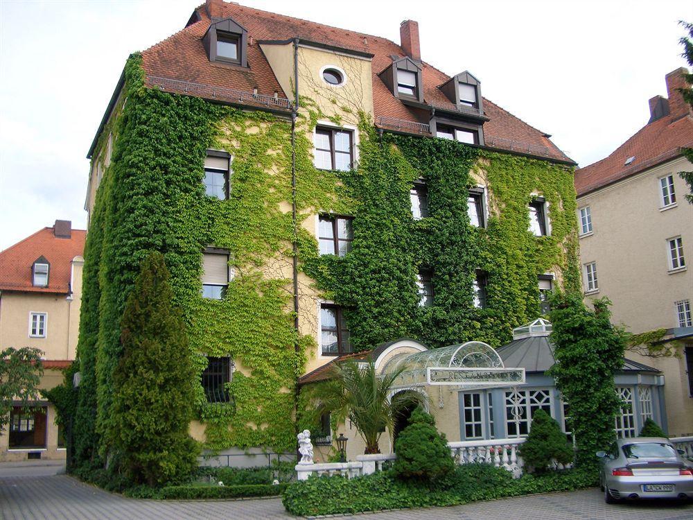 Romantik Hotel Fuerstenhof Landshut Exteriör bild