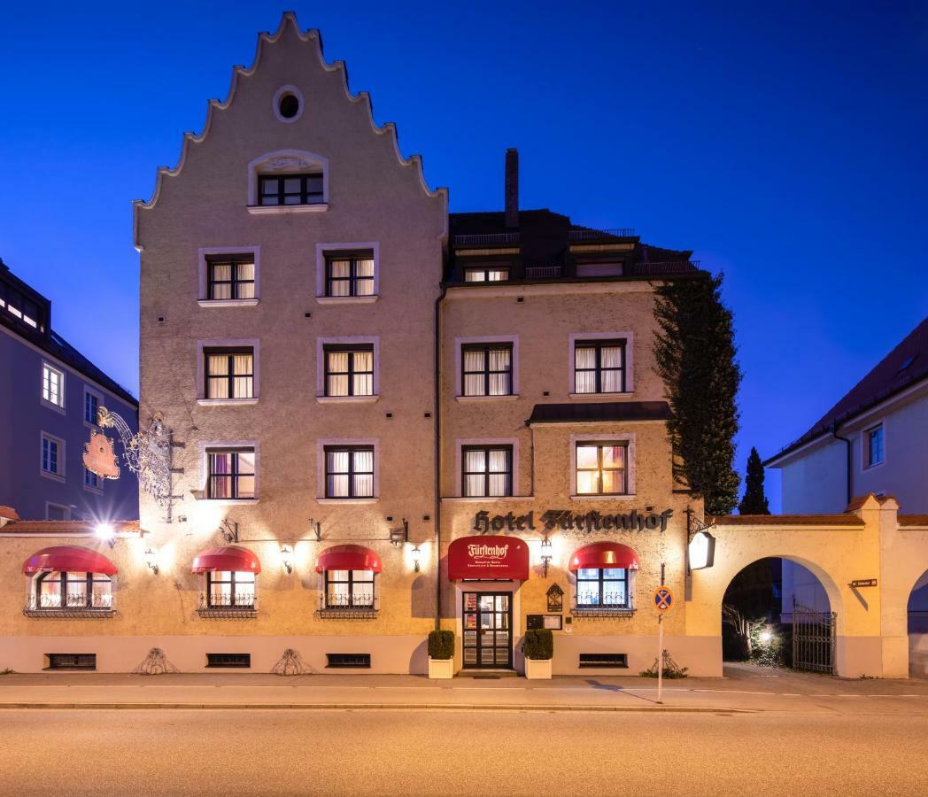 Romantik Hotel Fuerstenhof Landshut Exteriör bild