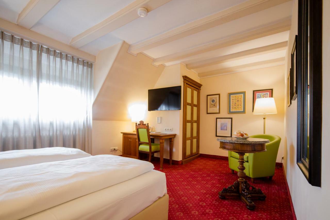 Simones Hotel Fuerstenhof Landshut Exteriör bild